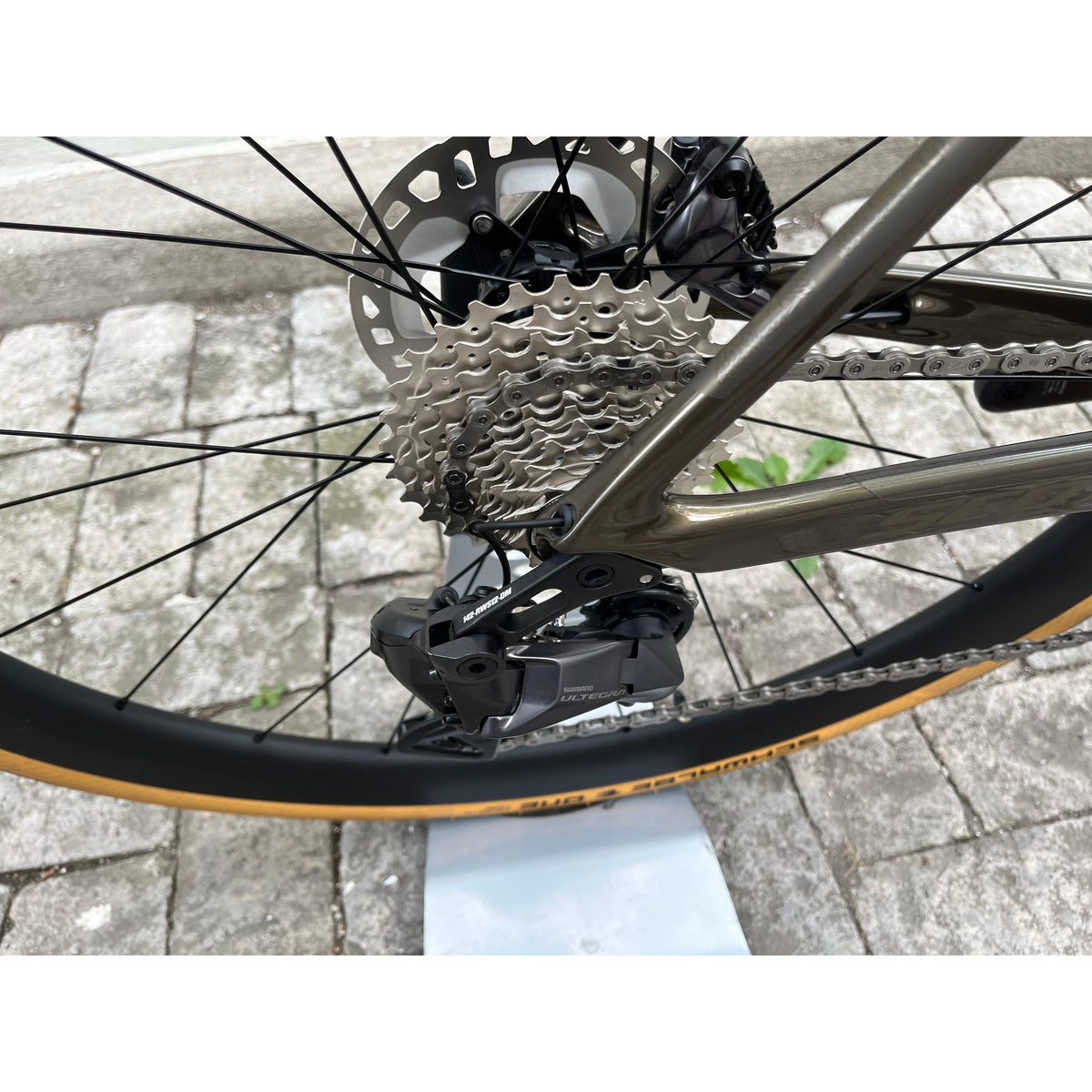 Scott Foil Premium Disc - Shimano Ultegra 8100 Road Bike - Custom Build