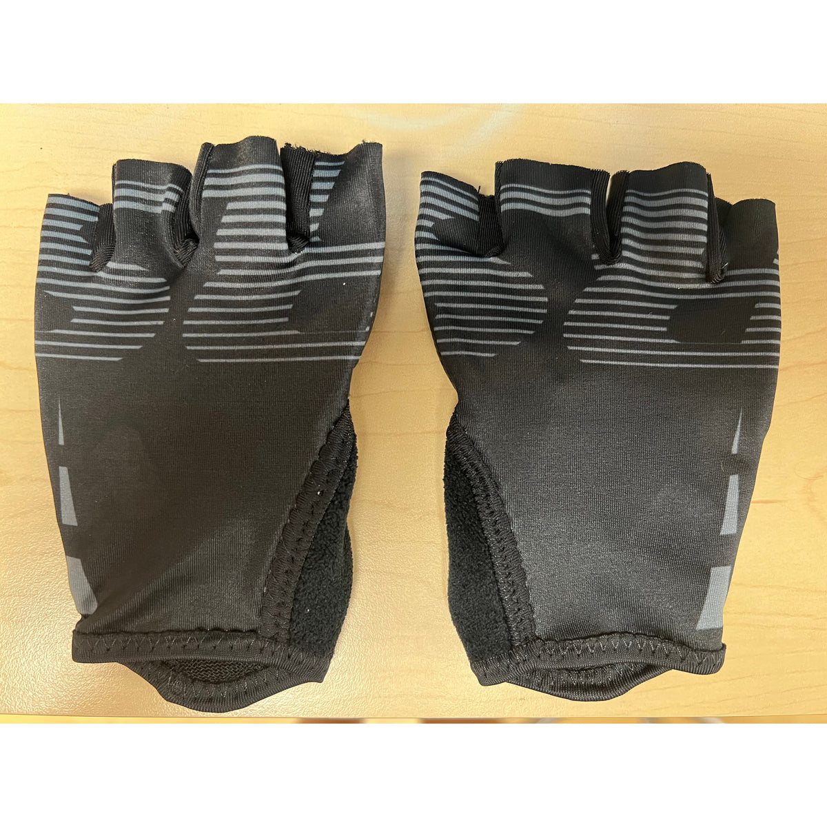 Suarez RS Club Short Glove Black