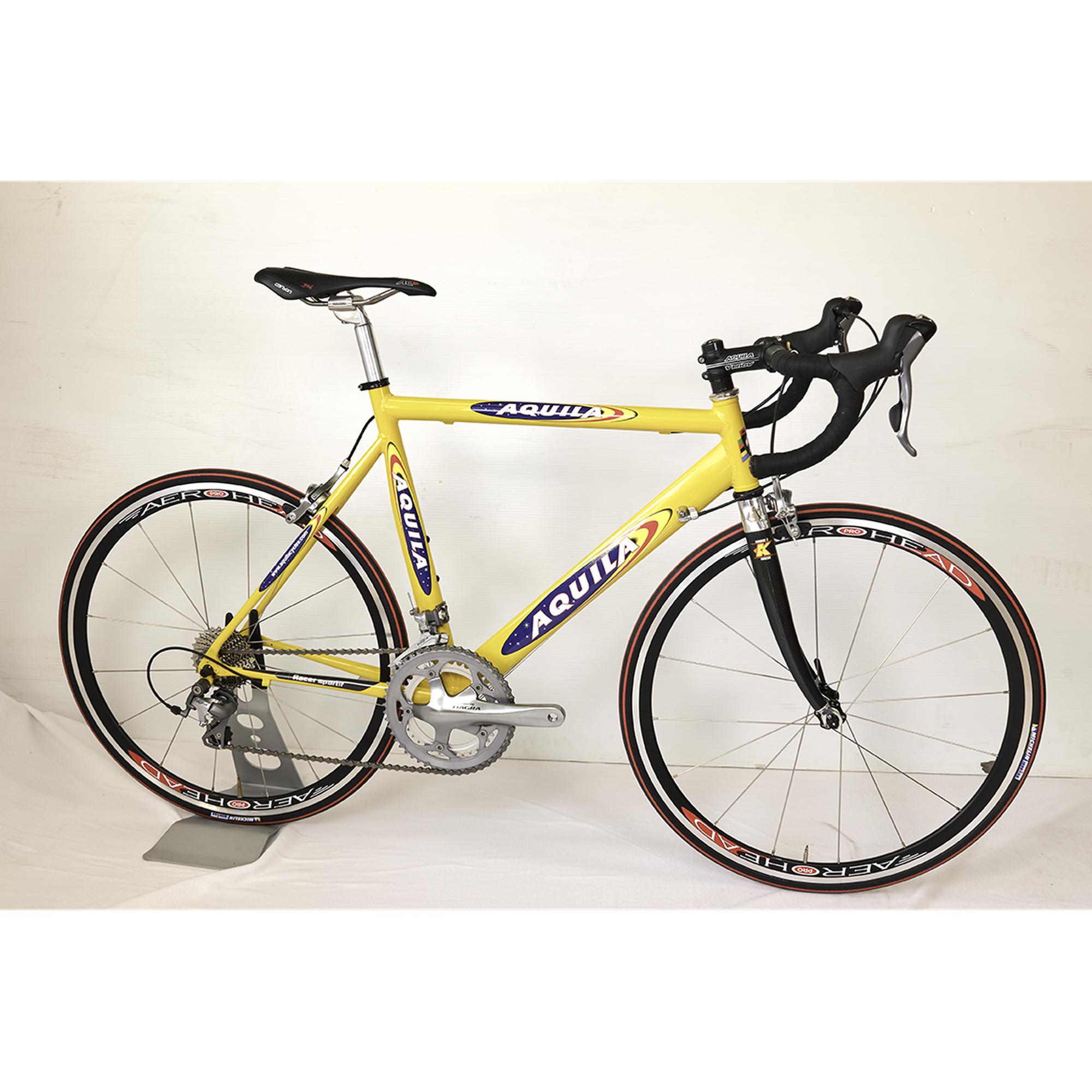 Aquila 650 Road Bike