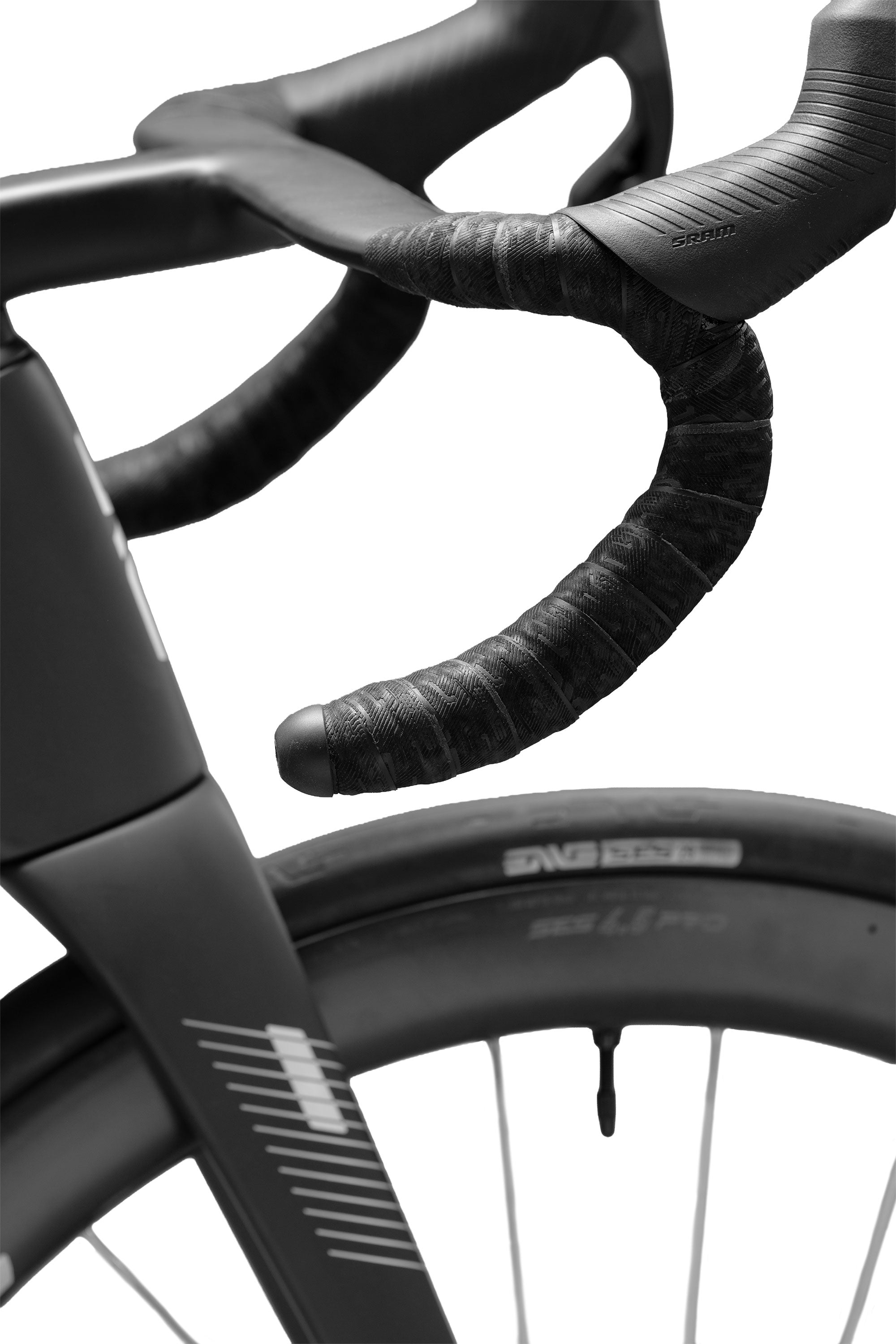 ENVE MELEE V2 ROAD BIKE, SRAM FORCE, FOUNDATION AR 40 WHEELS